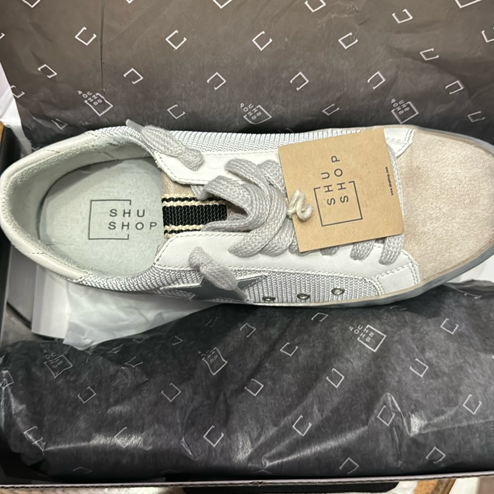 SHU SHOP SHOES